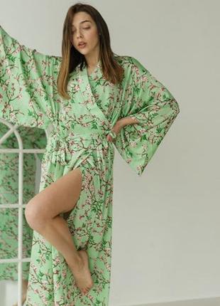 Платье-халат кимоно макси 42-50 атлас салатовый роскошный с цветами