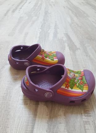 Клоги crocs крокс даша-мандрівниця с8-9 eur 25-263 фото