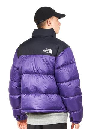 Пуховик куртка tnf 1996 nuptse jacket violet
The North Face
