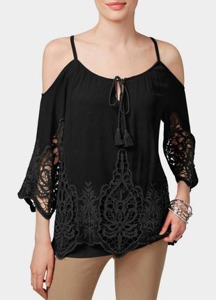 Блуза топ  стиль "бохо" с открытыми плечами и шикарной вышивкой ришелье  s