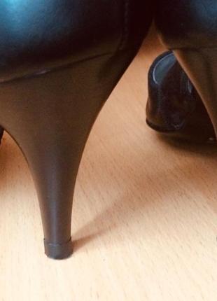 Жіночі чорні туфлі , з натуральної  шкіри ( женские черные туфли)  " roberto santi"4 фото