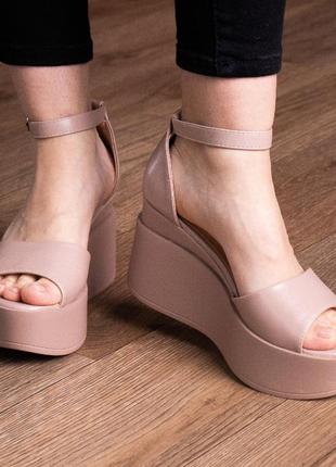 Женские босоножки fashion shelby 2867