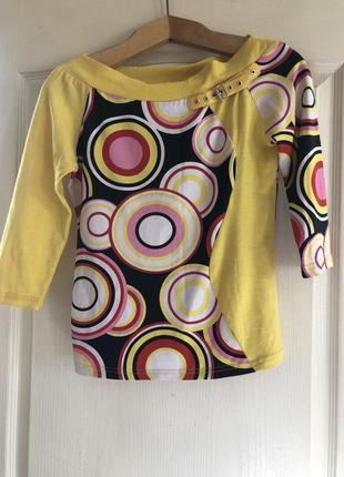 Яркий блузка