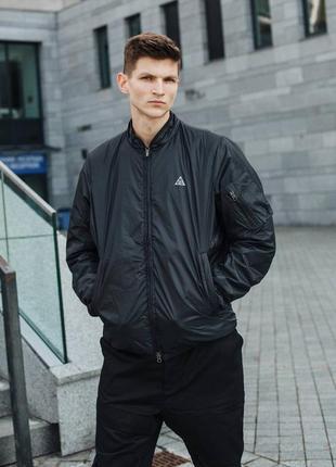 Бомбер куртка nikelab acg bomber black jacket 823242-010