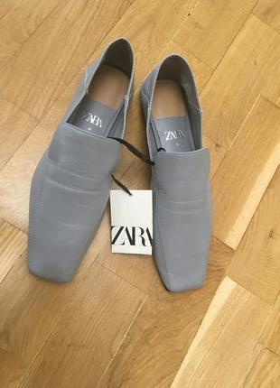 Лоферы zara