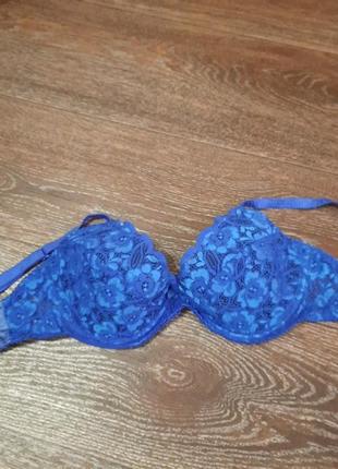 Кружевный красивый бюстгалтер р 38 с 85 с от ann summers косточки поролон