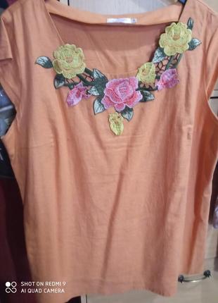 Лляна блузка з вишивкою