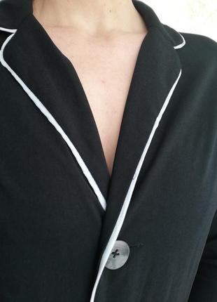 Рубашка кофта блуза жіноча стильна чорна пиджак new look в бельевом стиле чёрная с белым на пуговицах9 фото