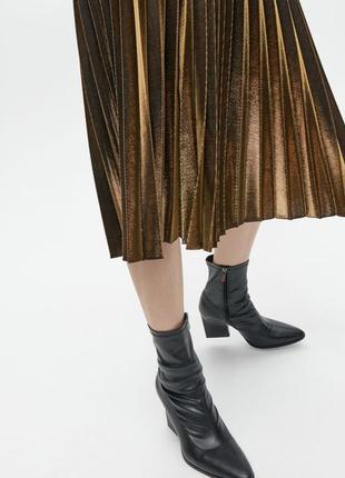Шикарная золотистая и серебристая плиссированная юбка размер хс, с2 фото