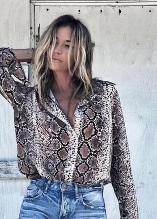 Блуза анималистический змеиный принт