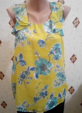 Блузка с интересной спинкой