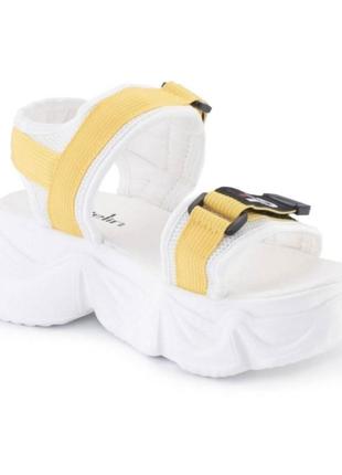 Стильные белые босоножки сандалии спортивные на платформе толстой подошве массивные модные3 фото