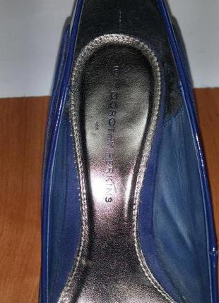 Яркие синие лодочки туфли на каблуке с тупым носом  замша лаковая кожа  dorothy perkins2 фото