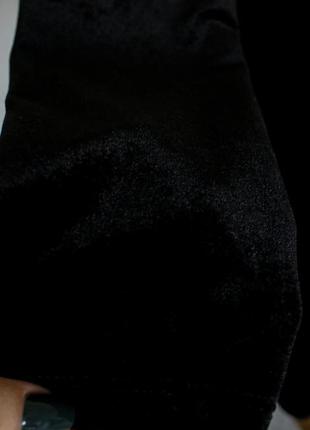 Чорне оксамитове плаття з вишивкою6 фото