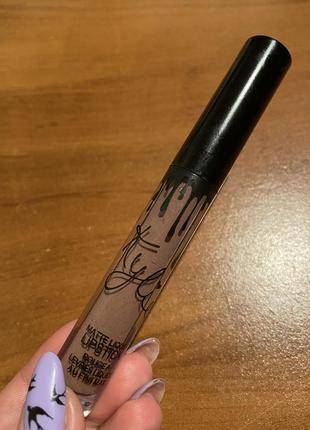 Матовый блеск матовая помада