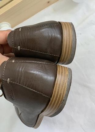 Шкіряні туфлі clarks устілка 28см8 фото