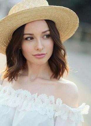 Тендовая капелюх канотьє