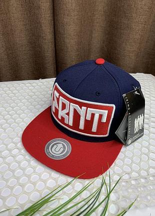 Кепка бейсболка upfront