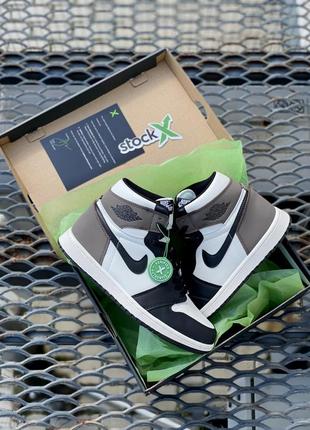 Кросівки nike air jordan retro кросівки