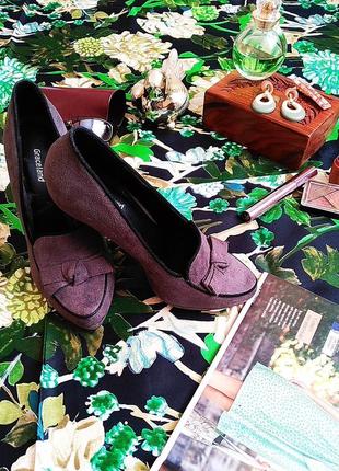 Праздничные серые туфли замш  на каблуке от graceland 37 размер