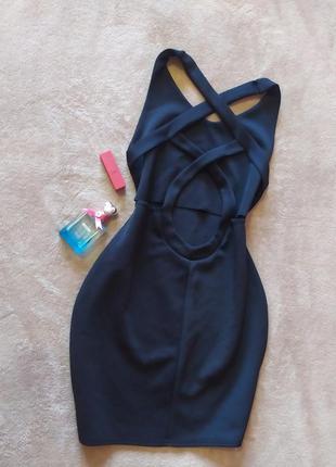 Шикарное чёрное платье мини с открытой спиной2 фото