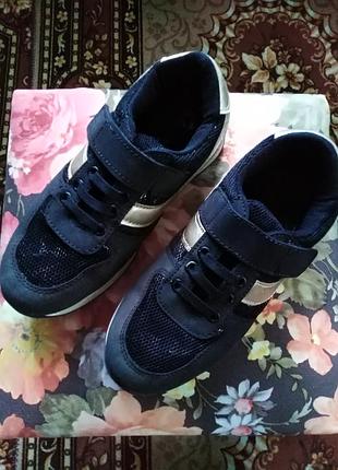 Кросівки для дівчинки 31р.