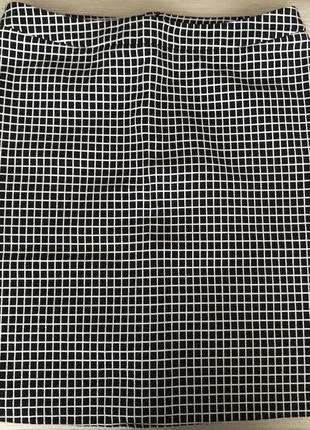 Спідниця вище коліна armani