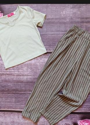 Костюм на дівчинку