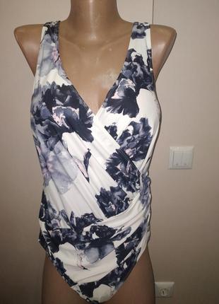 Купальник большой размерна 18-20 англ на чашку d