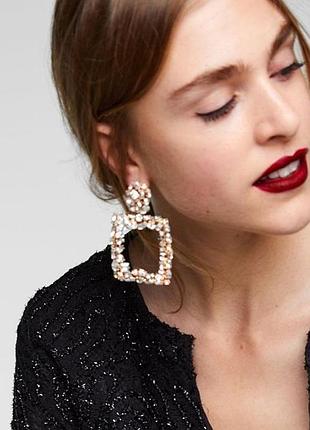 Серьги  с кристаллами/ стиль zara