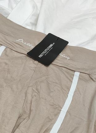 Базовые бежевые лосины с полосками prettylittlething новые леггинсы спортивные (бирка)7 фото