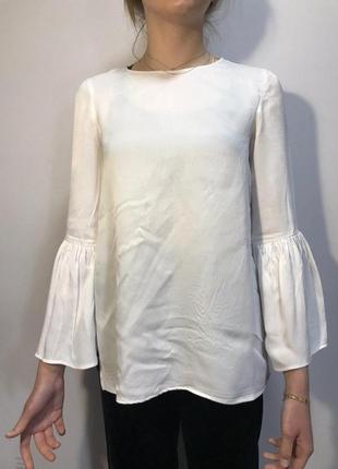 Zara молочна блуза з розширеними рукавами xs