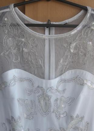 Белоснежное  коктельное платье с бисером и паетками фирмы bodyflirt разм.44(s)-(m)3 фото