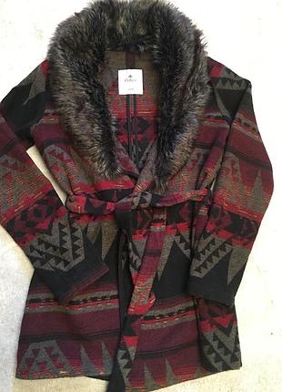 Пальтечко colin's