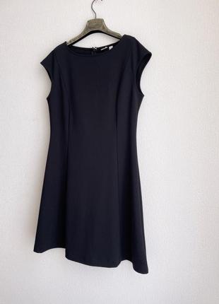 Трикотажное чёрное платье gap2 фото