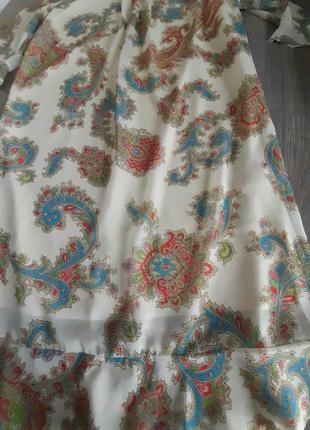 Платье, платье ретро шифоновое на подкладке,св. беж с принтом,размер 465 фото