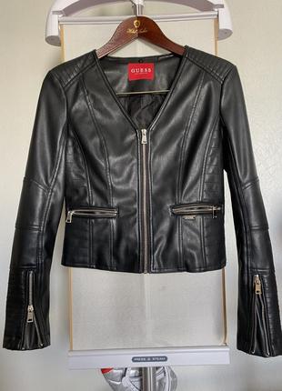 Кожаная куртка guess
