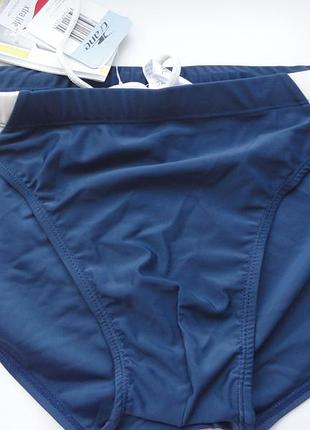 Плавки для купання