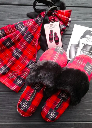 Тапочки домашние victoria's не secret signature satin slippers