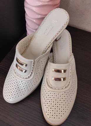 Перламутрові шьопки/ мюли шкіра розпродаж