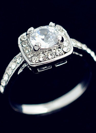 Кольцо "сияние с"