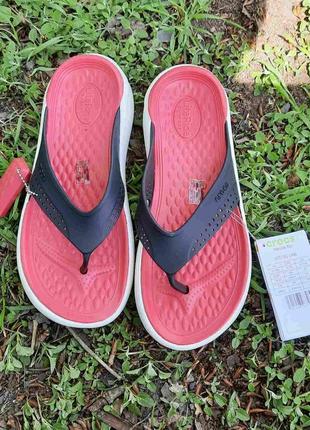 В'єтнамки crocs literide flip 2051821 фото