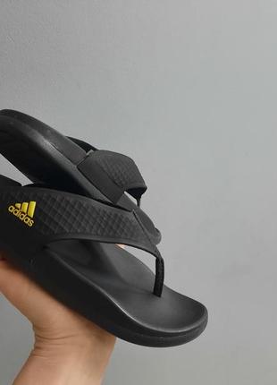 Оригинальные шлепки/вьетнамки adidas2 фото