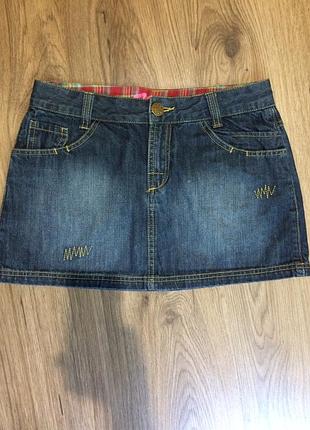 Короткая джинсовая юбка!
