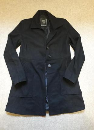 Осіннє кашемірове пальто