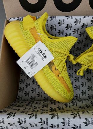 Adidas yeezy boost 350 reflective кроссовки женские желтые4 фото