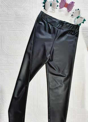 Брюки-лосины из эко-кожи на 9-12 лет
