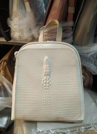 Кожаный сумка-рюкзак с тиснением аллигатора5 фото