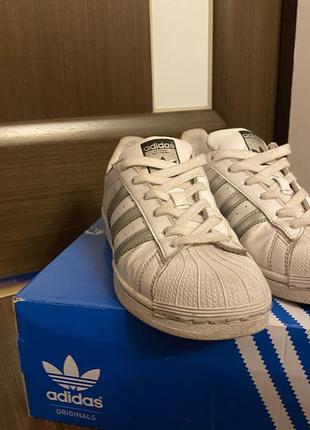 Кросівки superstar