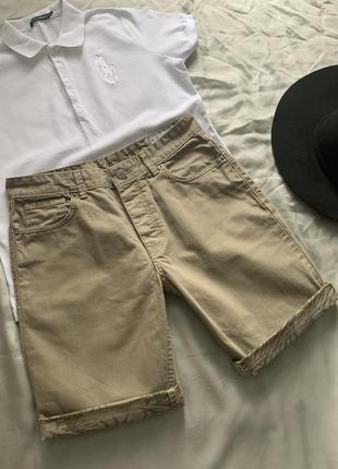 Шорти